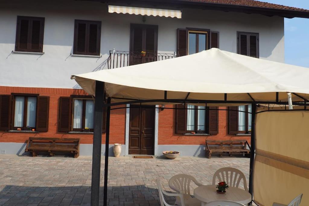 Апартаменты Casa Volpe Magliano Alfieri Экстерьер фото